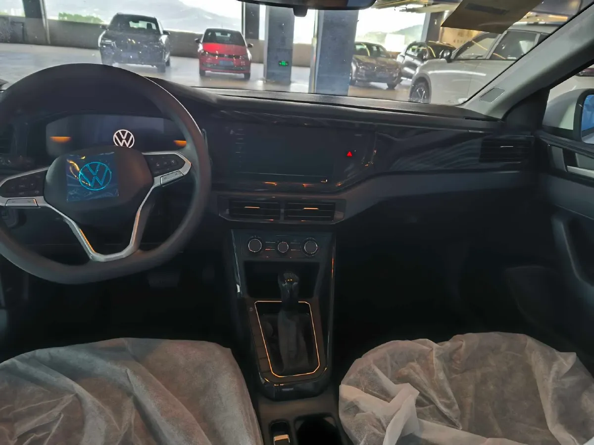 2025 Volkswagen Lavida 1.5L 110HP L4 6AT,autocango,china used car exporter,china ev exporter,chinese used car exporter,chinese used ev exporter