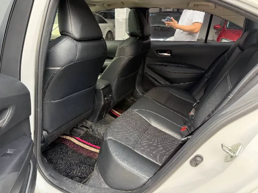 2021 Toyota Corolla 1.2T 116HP L4 CVT,autocango,china used car exporter,china ev exporter,chinese used car exporter,chinese used ev exporter