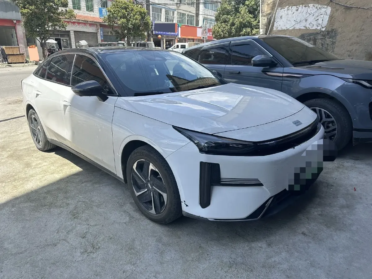 2024 Geely Galaxy L6 1.5T 163HP L4 3DHT PHEV,autocango,china used car exporter,china ev exporter,chinese used car exporter,chinese used ev exporter