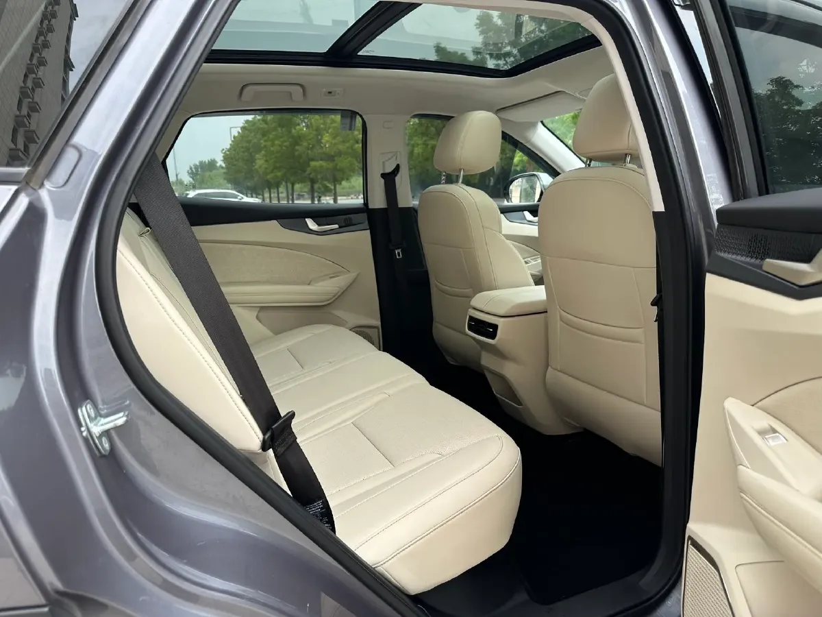 2024 KaiYi KunLun 1.5T 139HP L4 E-CVT PHEV 22.48KWH,autocango,china used car exporter,china ev exporter,chinese used car exporter,chinese used ev exporter