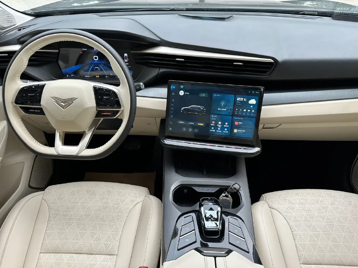 2024 KaiYi KunLun 1.5T 139HP L4 E-CVT PHEV 22.48KWH,autocango,china used car exporter,china ev exporter,chinese used car exporter,chinese used ev exporter