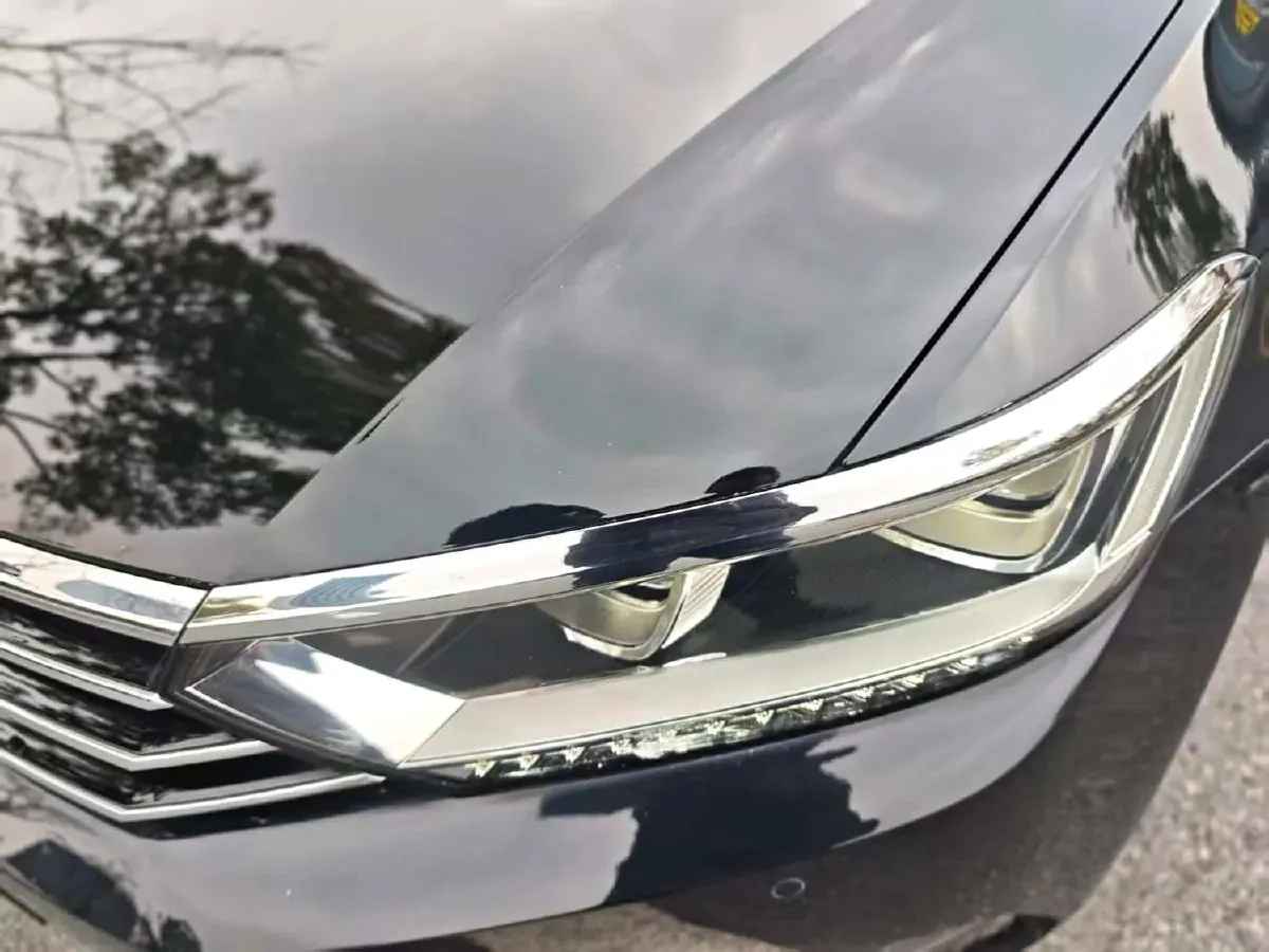 2018 Volkswagen Magotan 1.8T 180HP L4 7DCT,autocango,china used car exporter,china ev exporter,chinese used car exporter,chinese used ev exporter