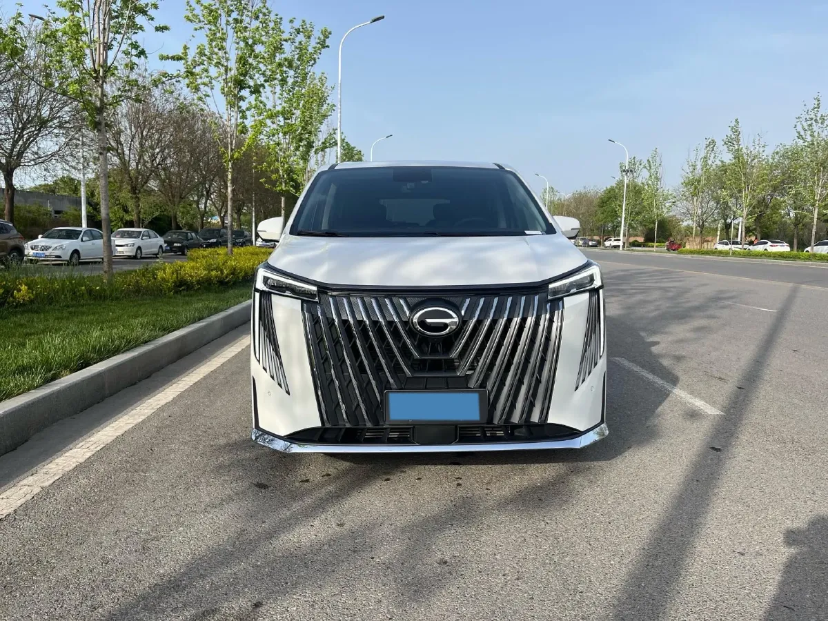 2024 GAC Trumpchi M8 2.0T 252HP L4 8AT,autocango,china used car exporter,china ev exporter,chinese used car exporter,chinese used ev exporter