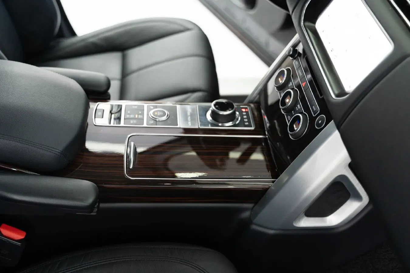 2017 Land Rover Range Rover 3.0T 340HP V6 8AT,autocango,china used car exporter,china ev exporter,chinese used car exporter,chinese used ev exporter