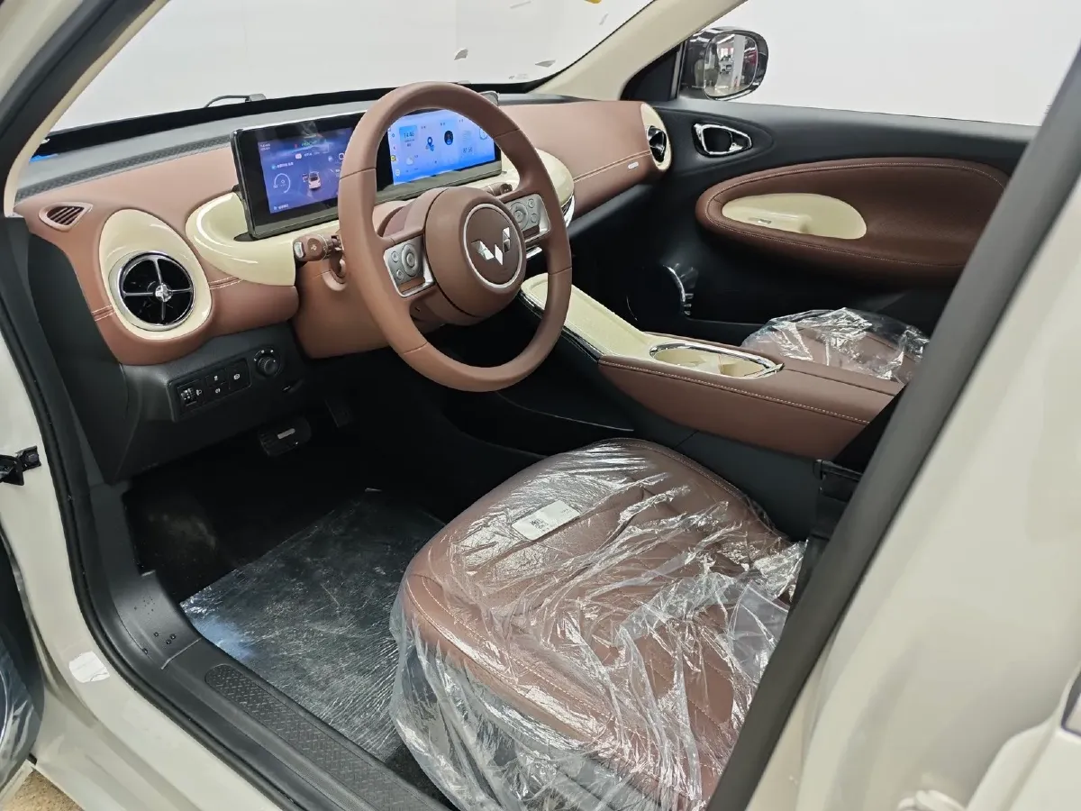 2025 WuLing BinGuo BEV,autocango,china used car exporter,china ev exporter,chinese used car exporter,chinese used ev exporter