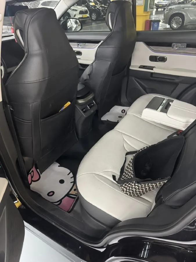 2022 Jetour DASHING 1.6T 197HP L4 7DCT,autocango,china used car exporter,china ev exporter,chinese used car exporter,chinese used ev exporter