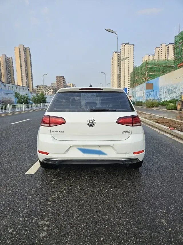 2020 Volkswagen Golf 1.2T 116HP L4 7DCT,autocango,china used car exporter,china ev exporter,chinese used car exporter,chinese used ev exporter