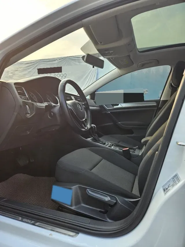 2020 Volkswagen Golf 1.2T 116HP L4 7DCT,autocango,china used car exporter,china ev exporter,chinese used car exporter,chinese used ev exporter