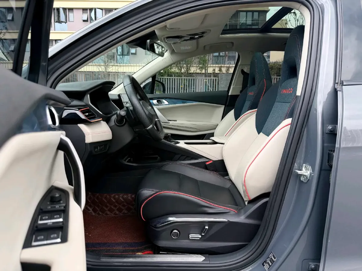 2020 LYNK&CO 06 1.5T 177HP L3 7DCT,autocango,china used car exporter,china ev exporter,chinese used car exporter,chinese used ev exporter