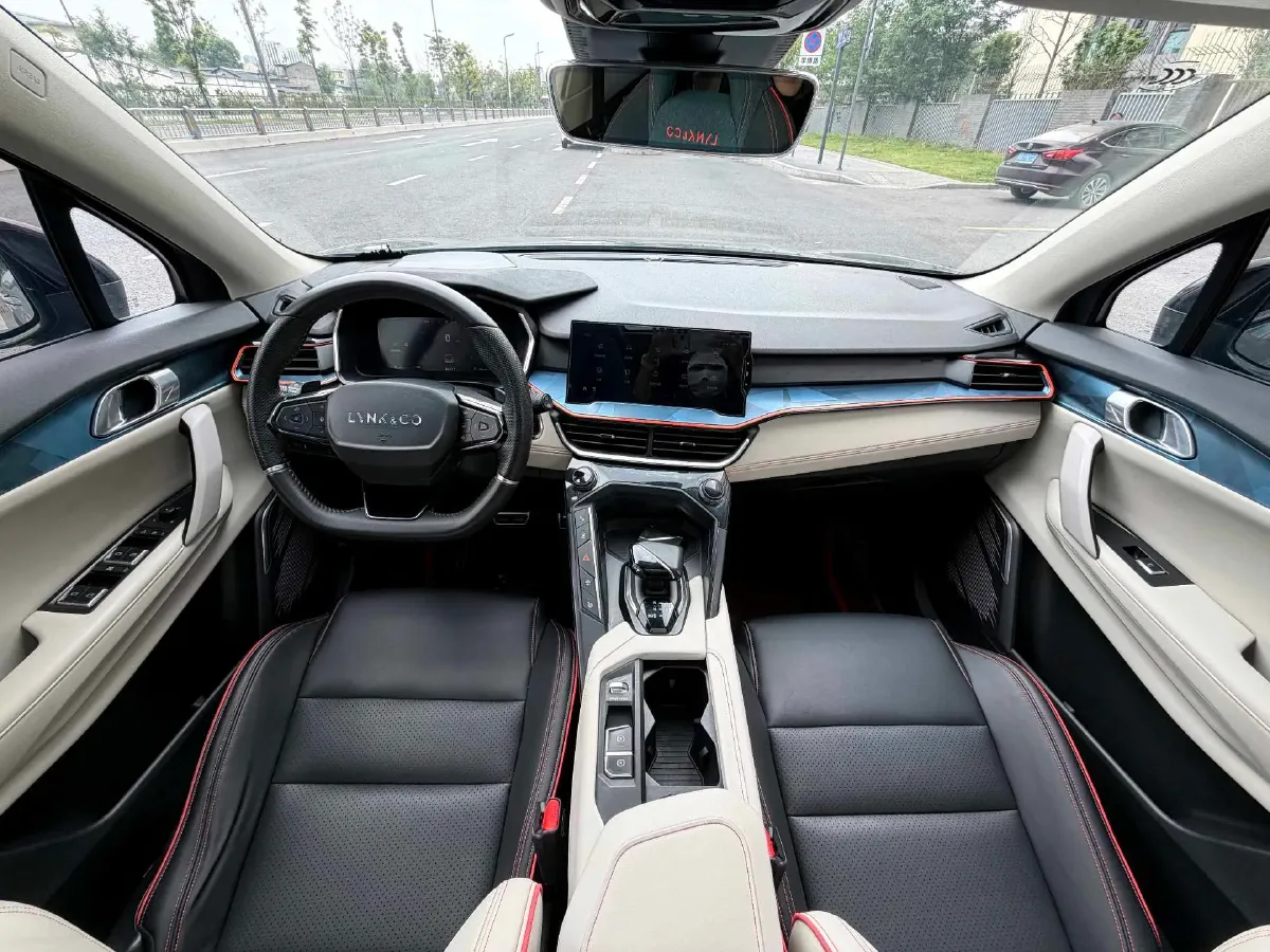 2020 LYNK&CO 06 1.5T 177HP L3 7DCT,autocango,china used car exporter,china ev exporter,chinese used car exporter,chinese used ev exporter