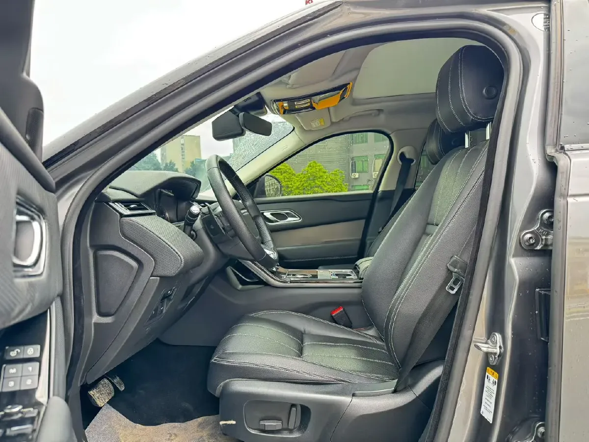 2019 Land Rover Range Rover Velar 2.0T 250HP L4 8AT,autocango,china used car exporter,china ev exporter,chinese used car exporter,chinese used ev exporter