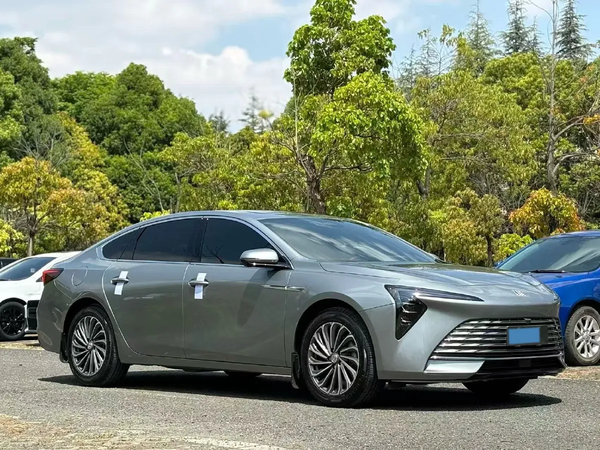 2023 Buick Larcosse 2.0T 237HP L4 9AT,autocango,china used car exporter,china ev exporter,chinese used car exporter,chinese used ev exporter