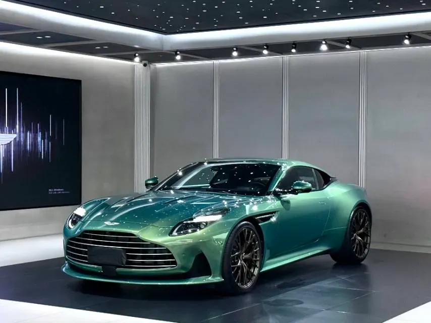 2025 Aston Martin DB12 4.0T 680HP V8 8AT,autocango,china used car exporter,china ev exporter,chinese used car exporter,chinese used ev exporter