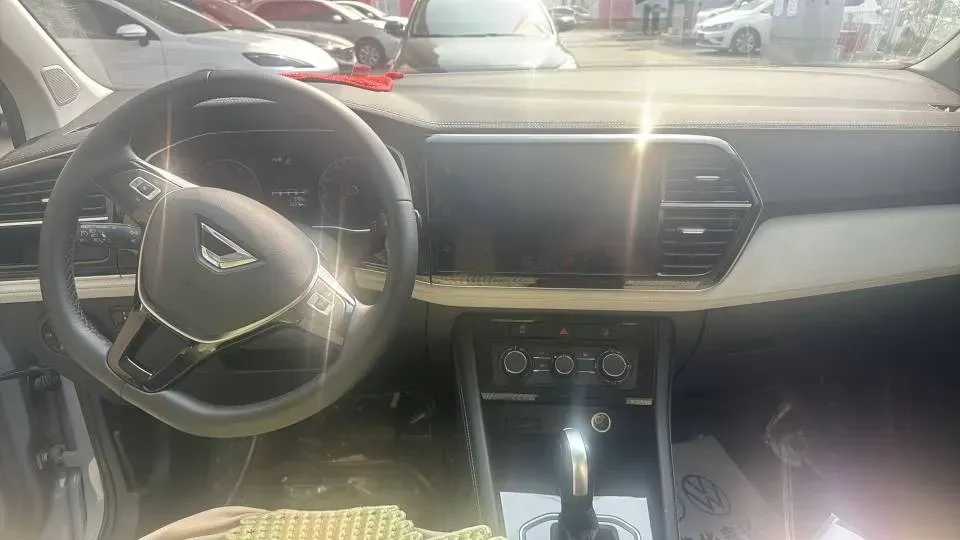 2024 Jetta VS5 1.4T 150HP L4 6AT,autocango,china used car exporter,china ev exporter,chinese used car exporter,chinese used ev exporter