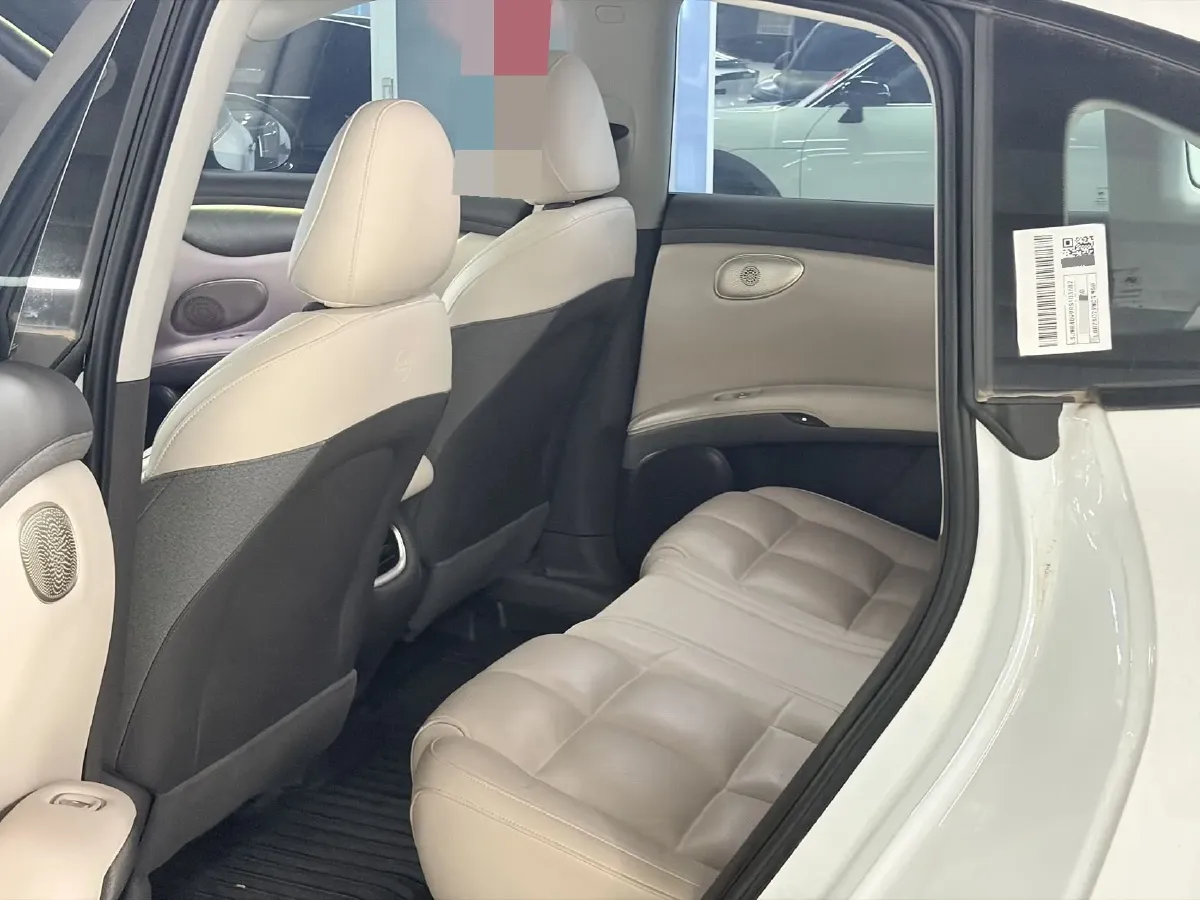 2025 IM LS6 BEV 75KWH,autocango,china used car exporter,china ev exporter,chinese used car exporter,chinese used ev exporter