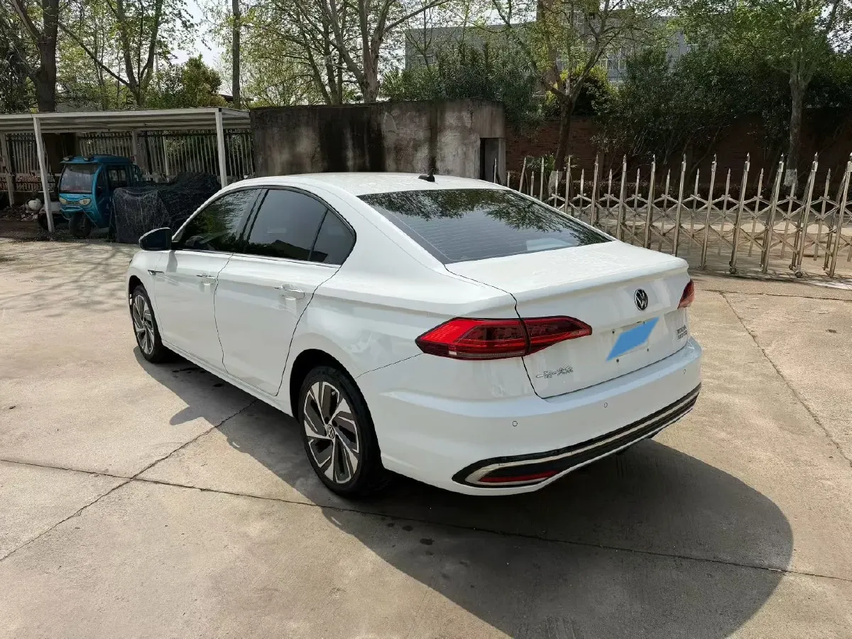 2023 Volkswagen Bora 1.5T 160HP L4 7DCT,autocango,china used car exporter,china ev exporter,chinese used car exporter,chinese used ev exporter