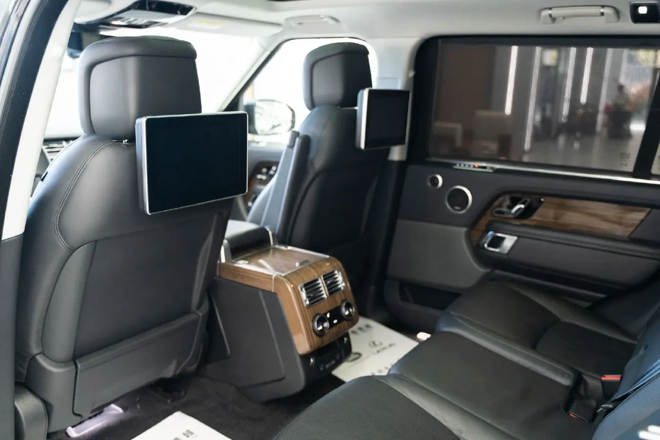 2019 Land Rover Range Rover 3.0T 381HP V6 8AT,autocango,china used car exporter,china ev exporter,chinese used car exporter,chinese used ev exporter