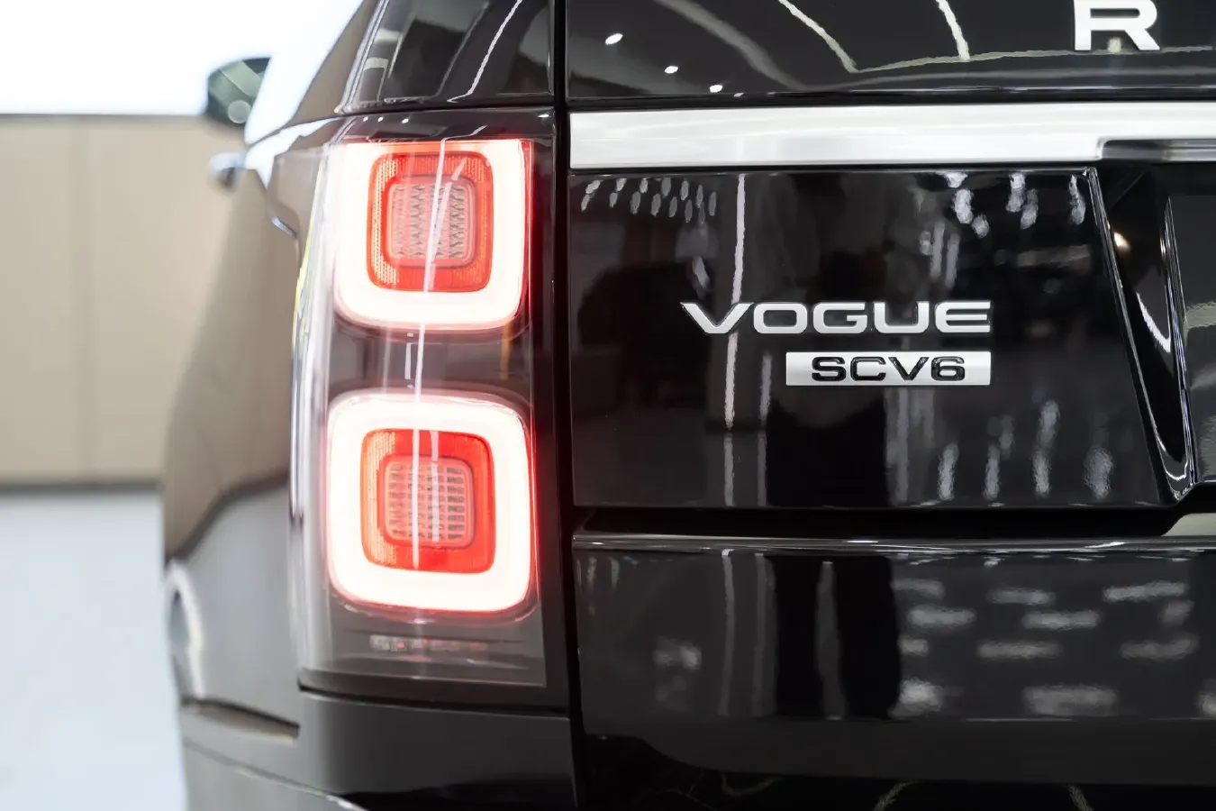 2019 Land Rover Range Rover 3.0T 381HP V6 8AT,autocango,china used car exporter,china ev exporter,chinese used car exporter,chinese used ev exporter