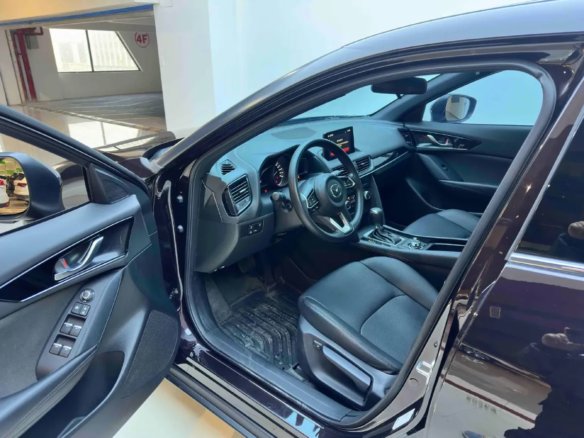 2021 Mazda CX-4 2.0L 158HP L4 6AT,autocango,china used car exporter,china ev exporter,chinese used car exporter,chinese used ev exporter