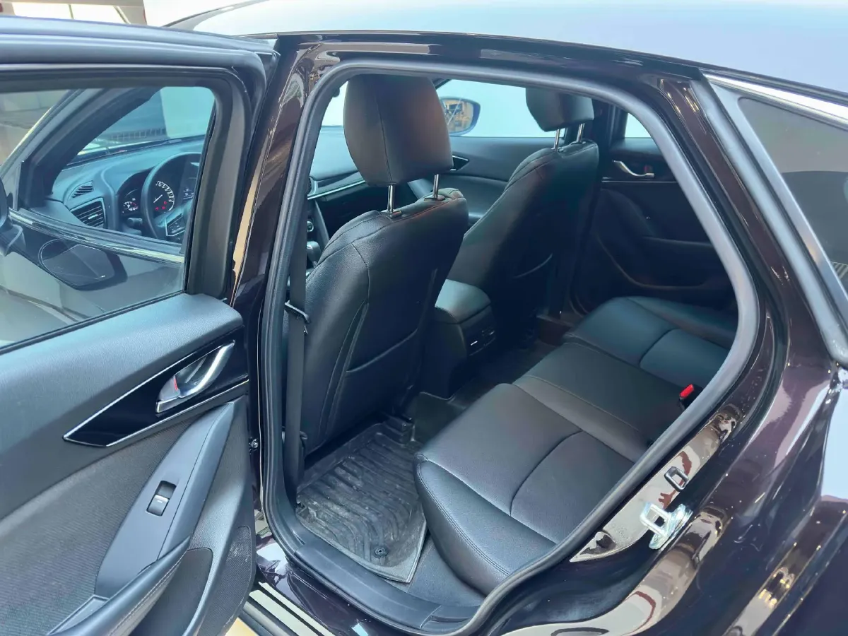 2021 Mazda CX-4 2.0L 158HP L4 6AT,autocango,china used car exporter,china ev exporter,chinese used car exporter,chinese used ev exporter