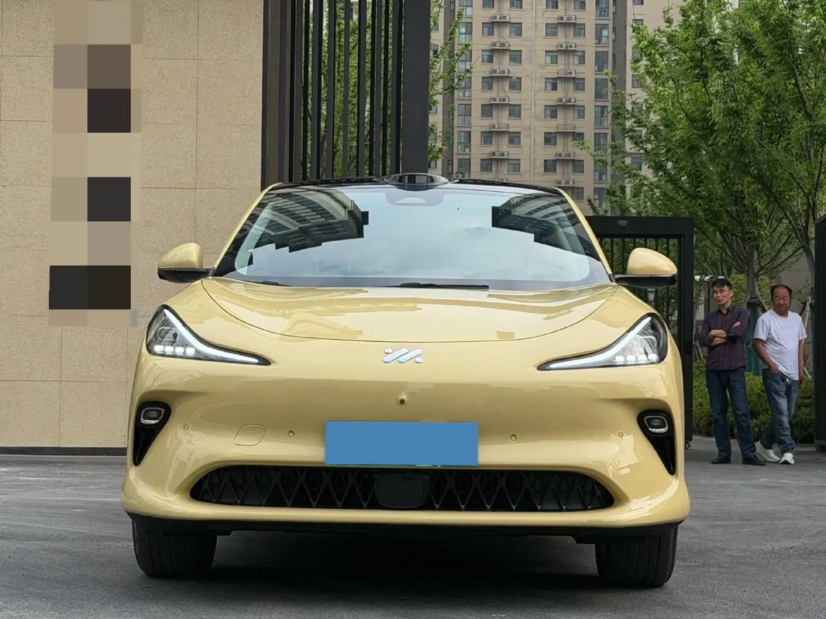 2025 IM LS6 BEV 75KWH,autocango,china used car exporter,china ev exporter,chinese used car exporter,chinese used ev exporter
