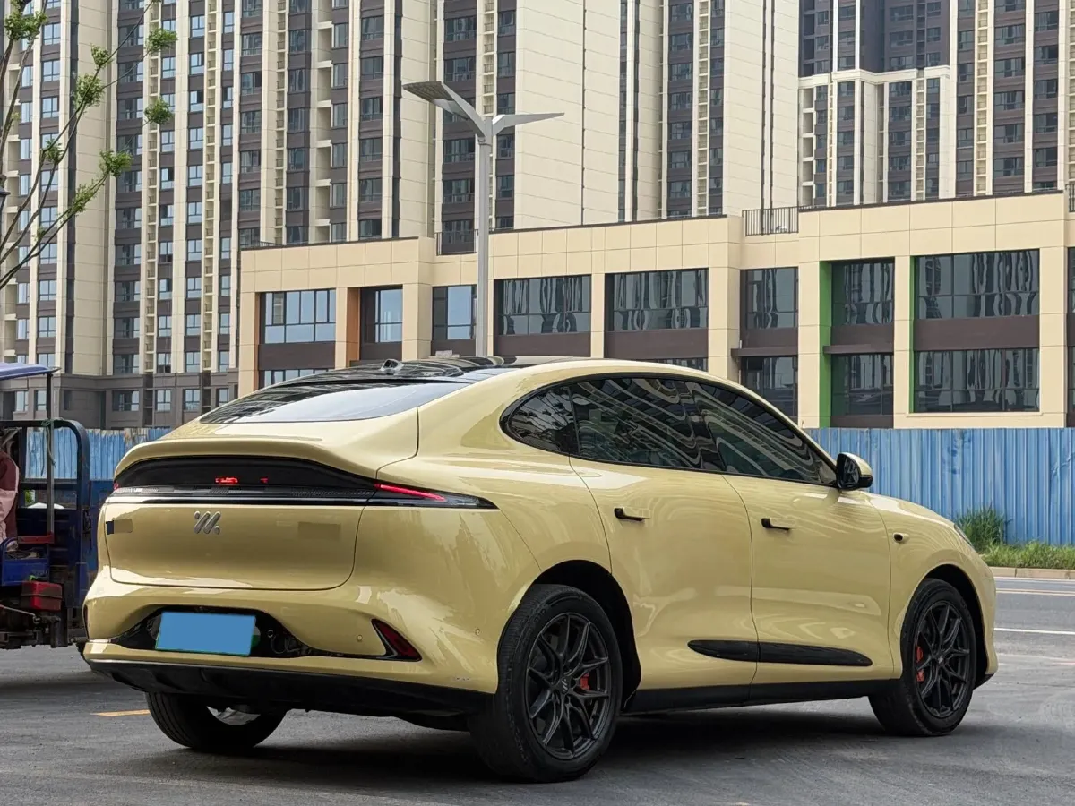 2025 IM LS6 BEV 75KWH,autocango,china used car exporter,china ev exporter,chinese used car exporter,chinese used ev exporter