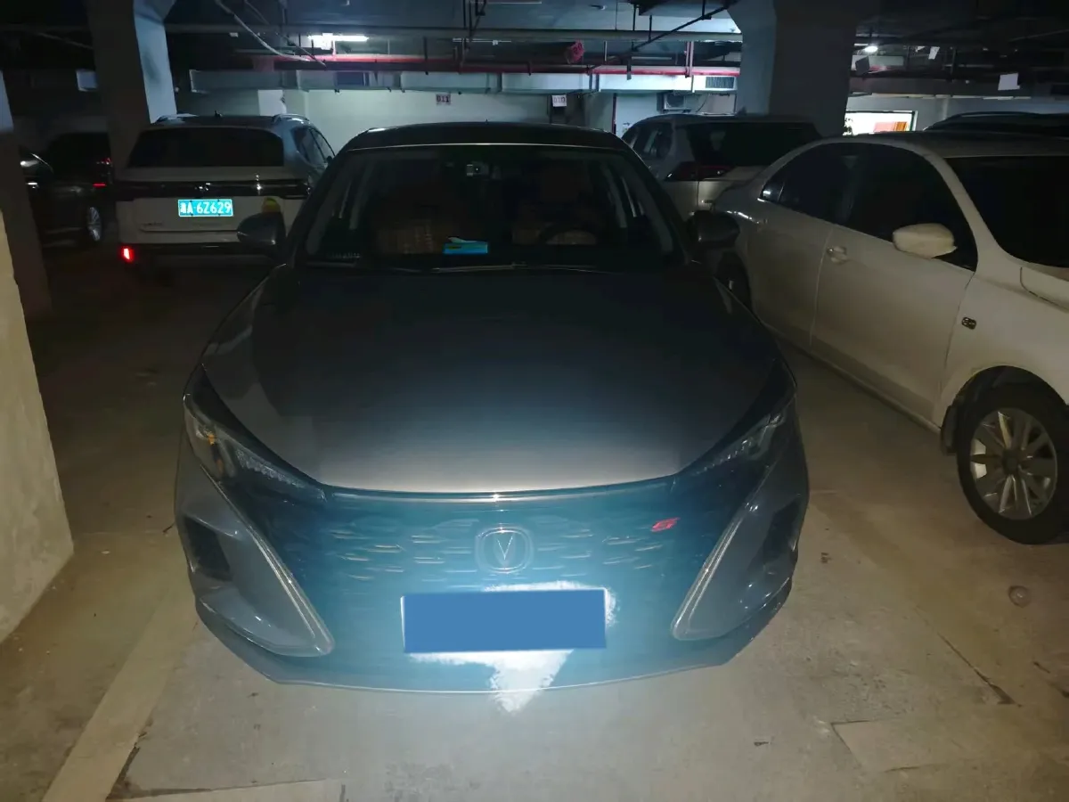 2021 ChangAn Eado 1.4T 160HP L4 7DCT,autocango,china used car exporter,china ev exporter,chinese used car exporter,chinese used ev exporter
