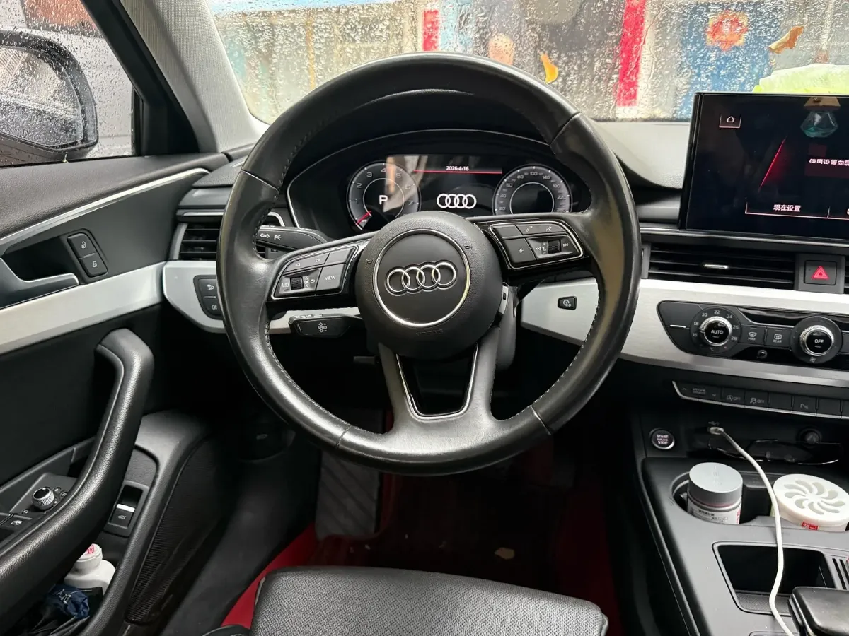 2020 Audi A4L 2.0T 190HP L4 7DCT,autocango,china used car exporter,china ev exporter,chinese used car exporter,chinese used ev exporter