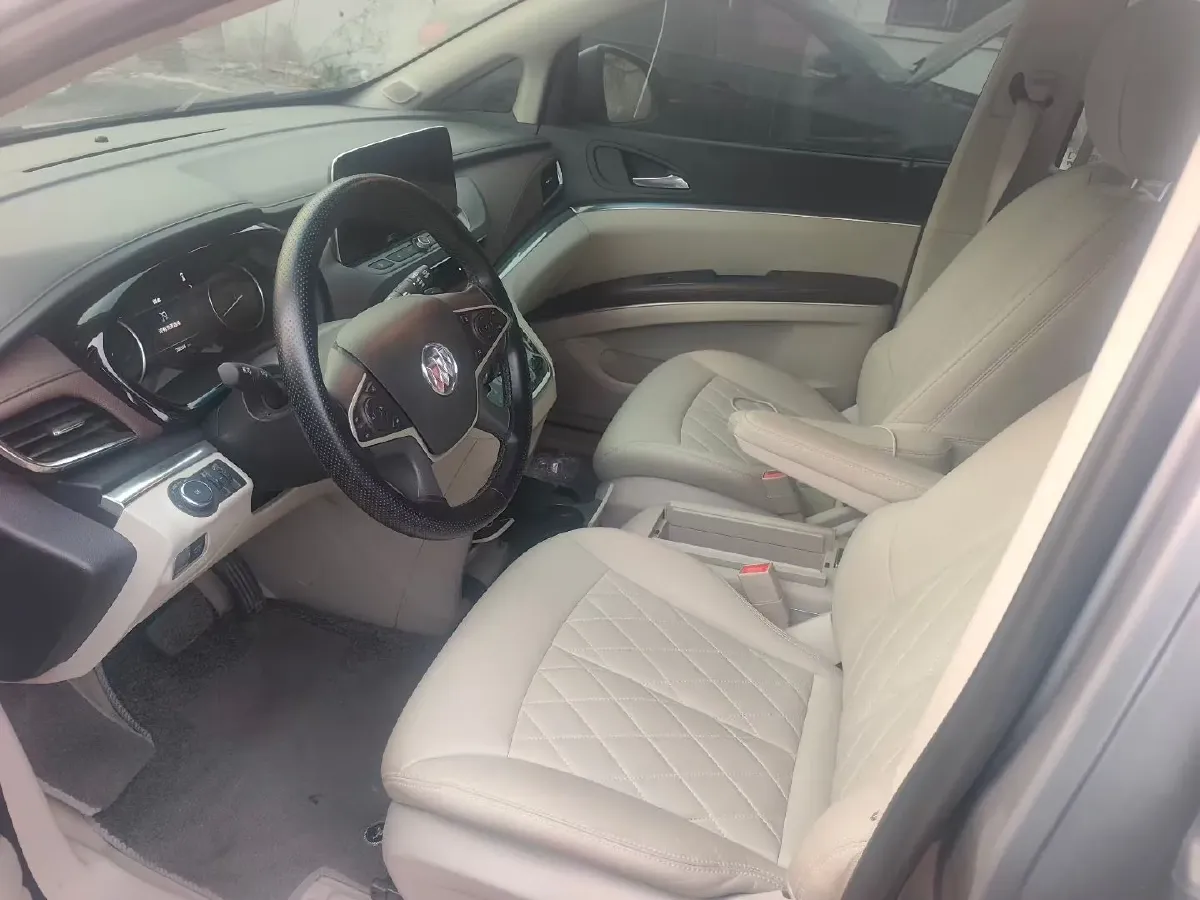 2023 Buick GL8 2.0T 237HP L4 9AT,autocango,china used car exporter,china ev exporter,chinese used car exporter,chinese used ev exporter