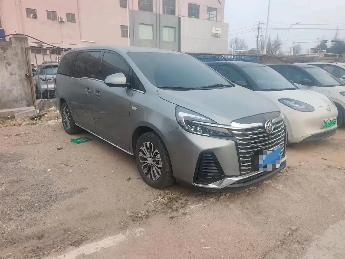 2023 Buick GL8 2.0T 237HP L4 9AT,autocango,china used car exporter,china ev exporter,chinese used car exporter,chinese used ev exporter