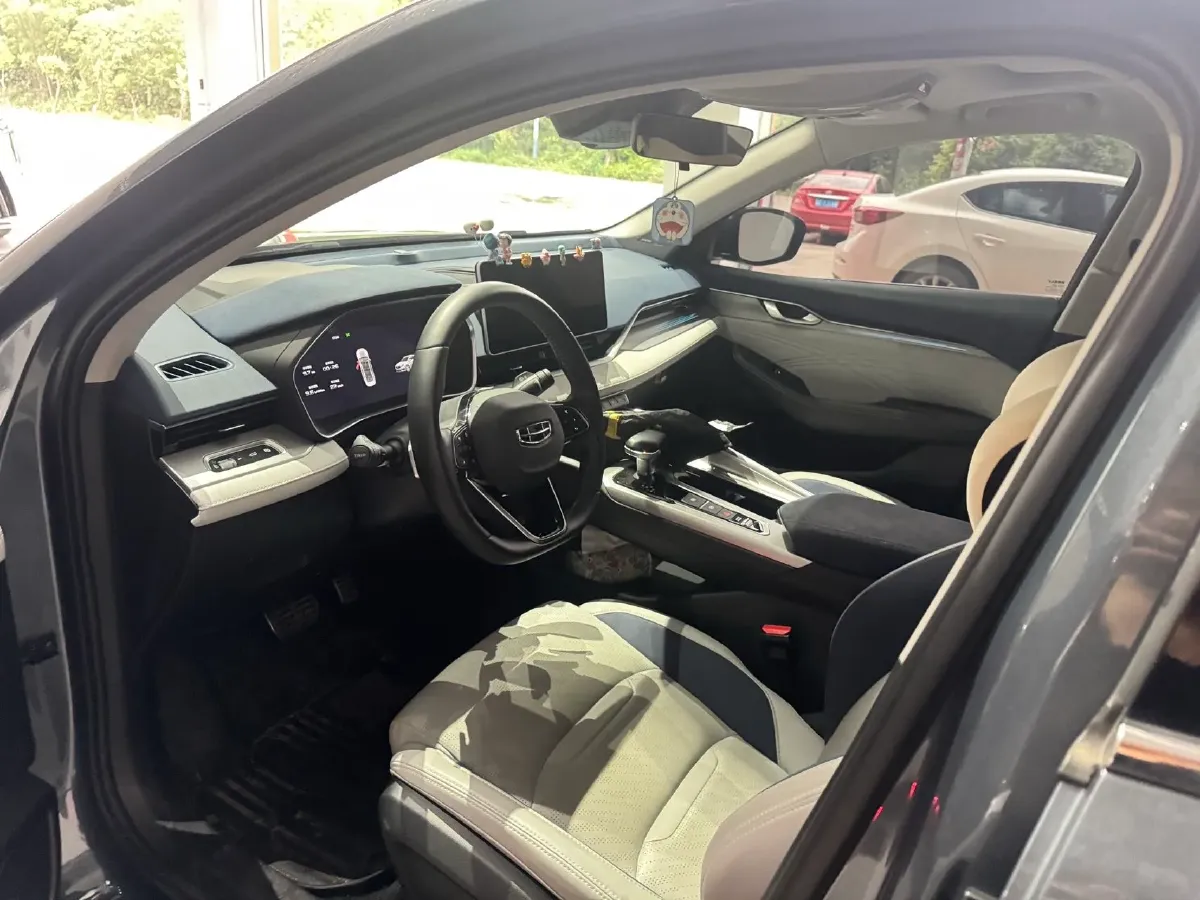 2023 Geely Preface 2.0T 190HP L4 7DCT,autocango,china used car exporter,china ev exporter,chinese used car exporter,chinese used ev exporter