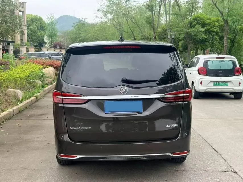 2021 Buick GL8 2.0T 237HP L4 9AT,autocango,china used car exporter,china ev exporter,chinese used car exporter,chinese used ev exporter