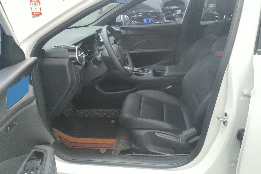 2025 MG 5 1.5L 129HP L4 CVT,autocango,china used car exporter,china ev exporter,chinese used car exporter,chinese used ev exporter