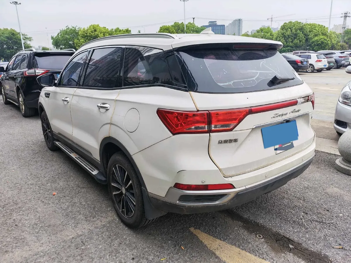 2018 Zotye T500 1.5T 156HP L4 6AT,autocango,china used car exporter,china ev exporter,chinese used car exporter,chinese used ev exporter
