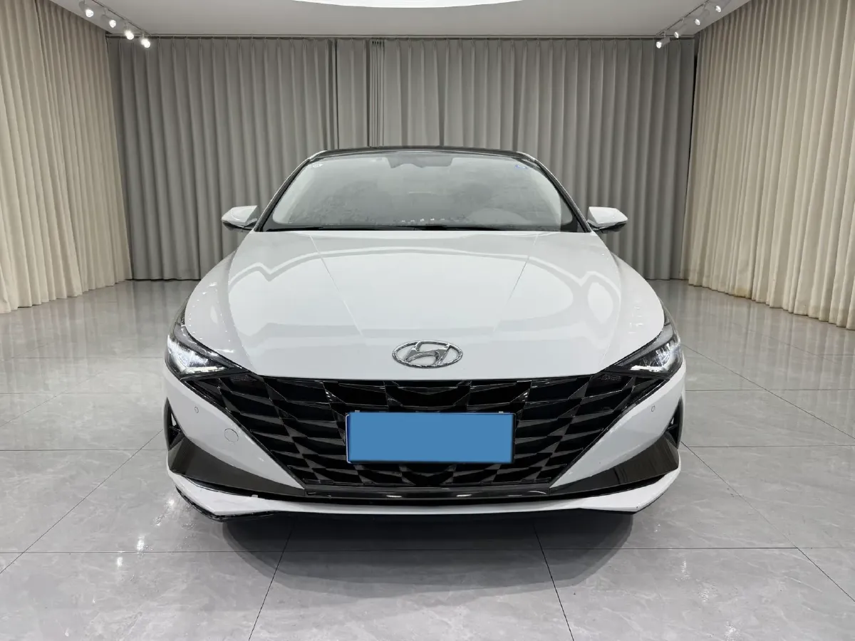 2022 Hyundai Elantra 1.5L 115HP L4 CVT,autocango,china used car exporter,china ev exporter,chinese used car exporter,chinese used ev exporter