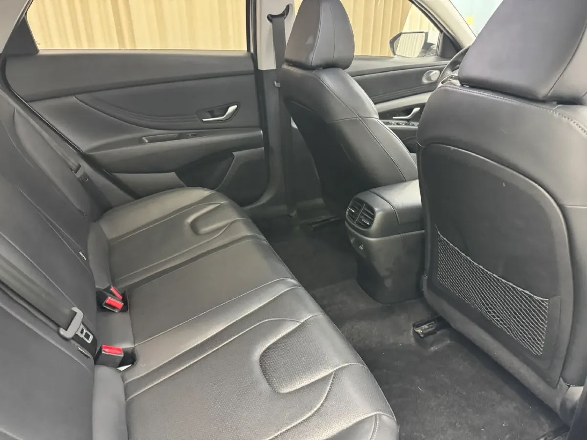 2022 Hyundai Elantra 1.5L 115HP L4 CVT,autocango,china used car exporter,china ev exporter,chinese used car exporter,chinese used ev exporter