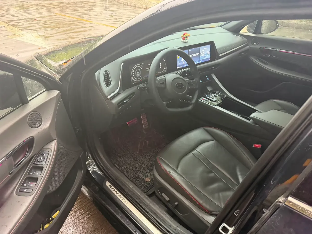 2020 Hyundai Sonata 2.0T 240HP L4 8AT,autocango,china used car exporter,china ev exporter,chinese used car exporter,chinese used ev exporter