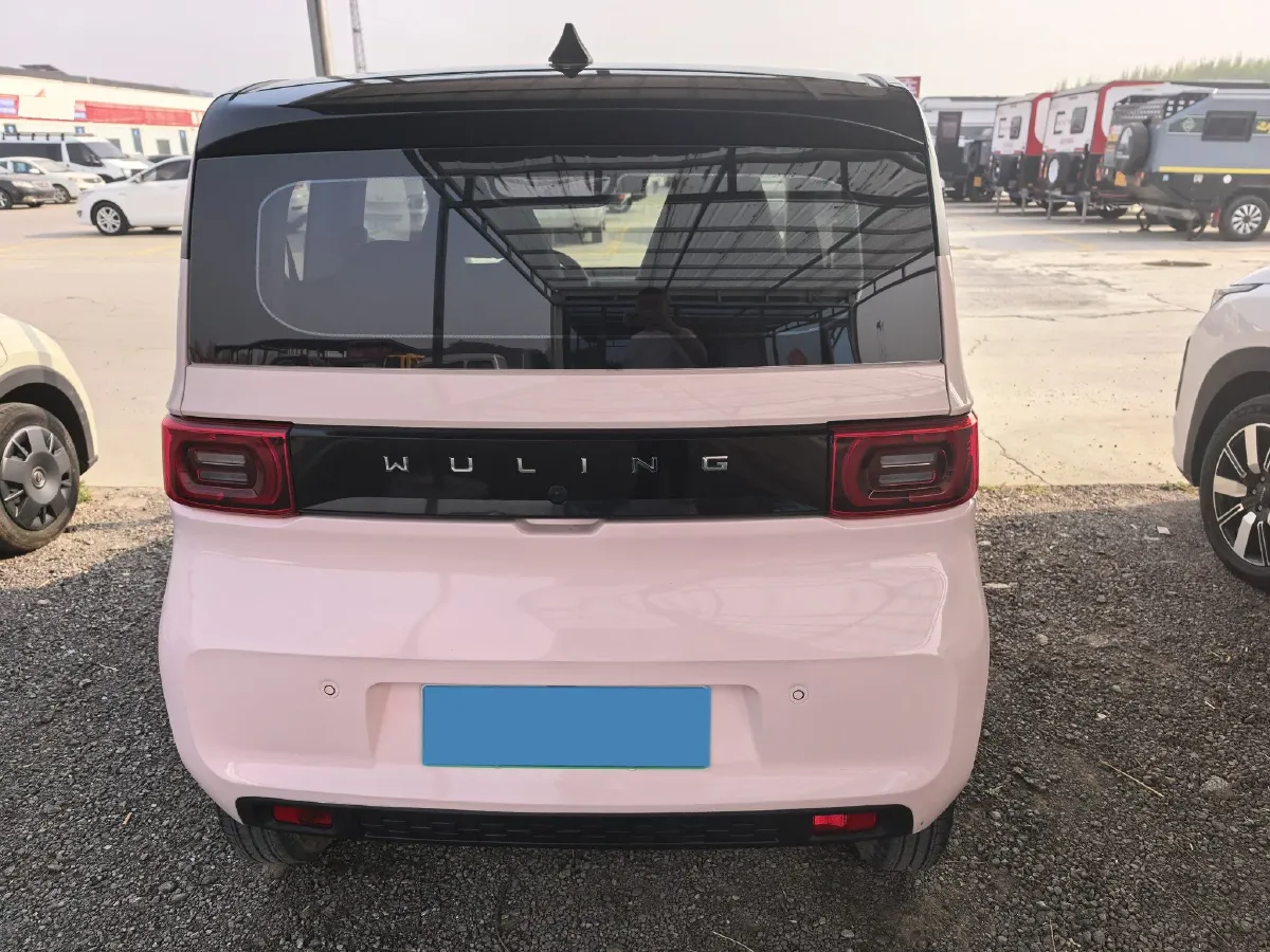 2021 WuLing HongGuang MINI EV BEV 13.9KWH,autocango,china used car exporter,china ev exporter,chinese used car exporter,chinese used ev exporter