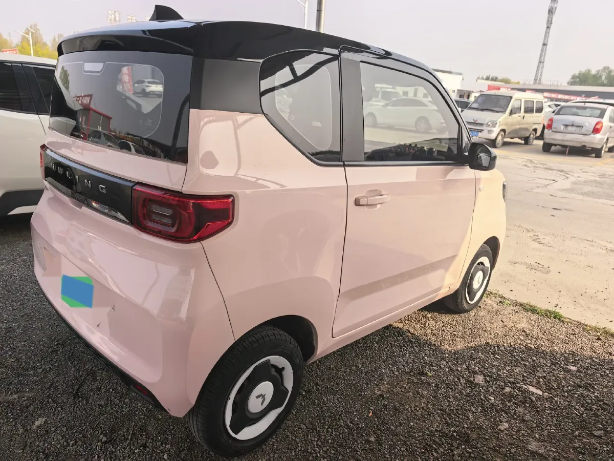 2021 WuLing HongGuang MINI EV BEV 13.9KWH,autocango,china used car exporter,china ev exporter,chinese used car exporter,chinese used ev exporter