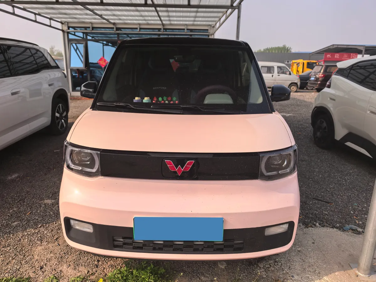 2021 WuLing HongGuang MINI EV BEV 13.9KWH,autocango,china used car exporter,china ev exporter,chinese used car exporter,chinese used ev exporter