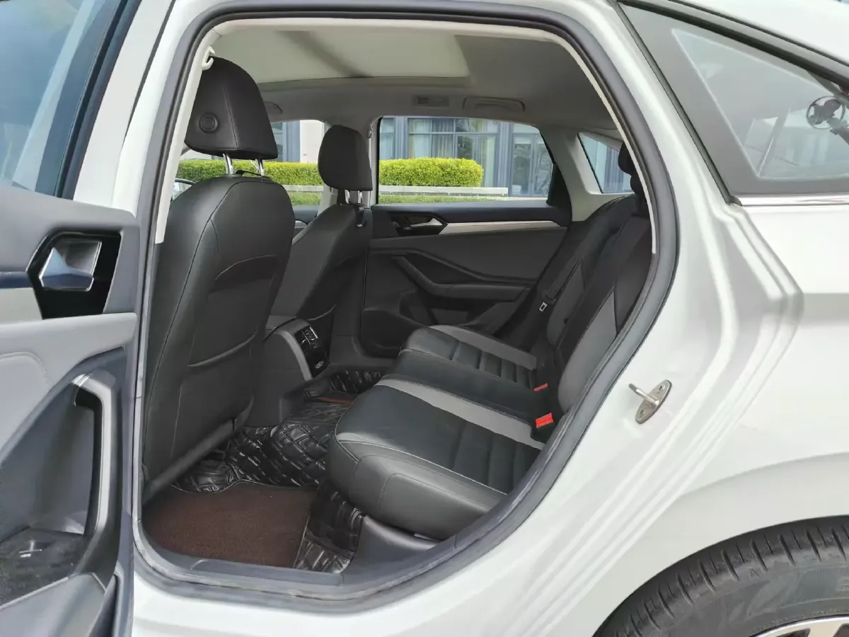 2021 Volkswagen Sagitar 1.4T 150HP L4 7DCT,autocango,china used car exporter,china ev exporter,chinese used car exporter,chinese used ev exporter