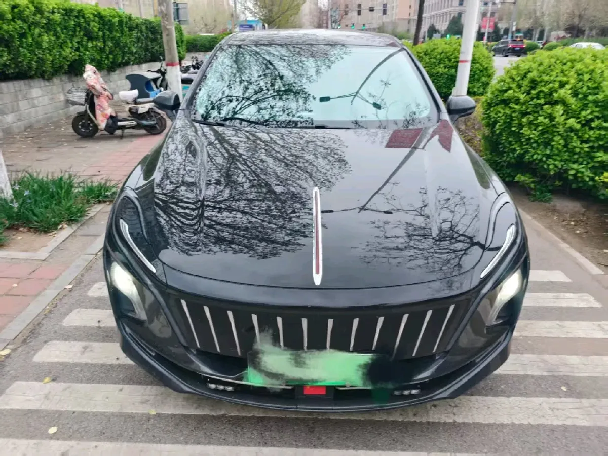 2024 HongQi E-QM5 BEV 72KWH,autocango,china used car exporter,china ev exporter,chinese used car exporter,chinese used ev exporter