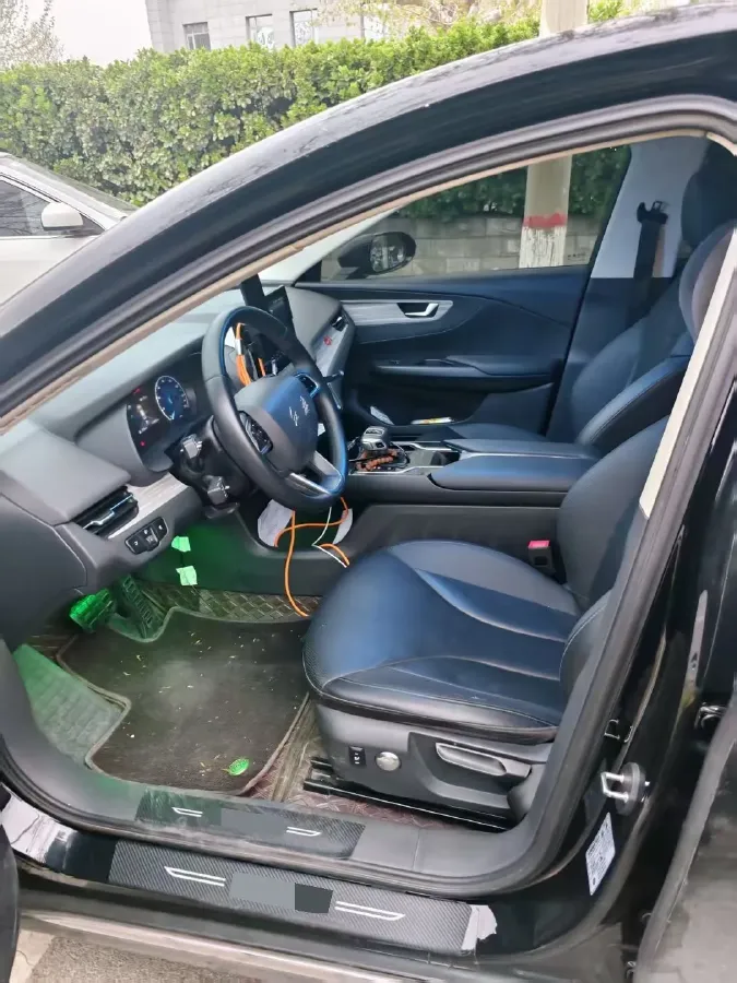 2024 HongQi E-QM5 BEV 72KWH,autocango,china used car exporter,china ev exporter,chinese used car exporter,chinese used ev exporter