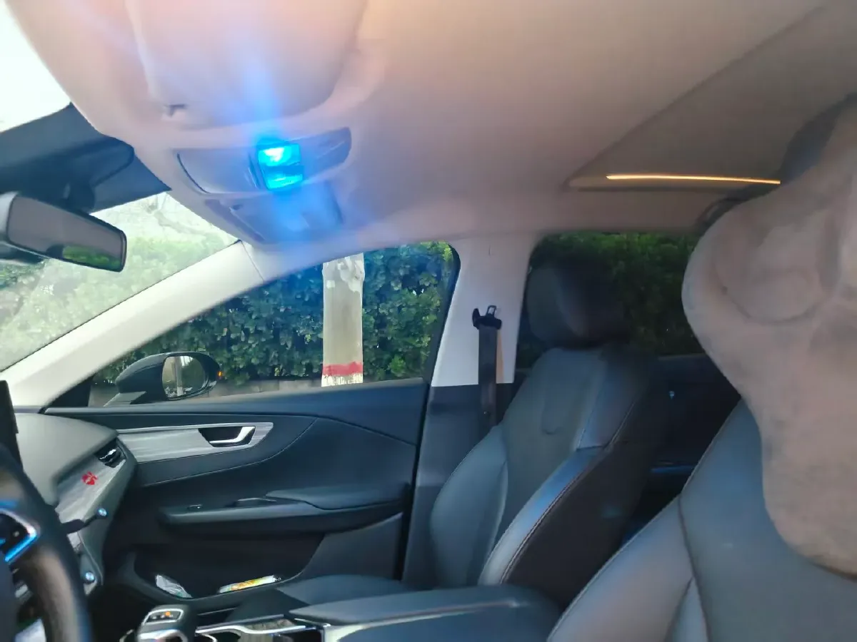 2024 HongQi E-QM5 BEV 72KWH,autocango,china used car exporter,china ev exporter,chinese used car exporter,chinese used ev exporter