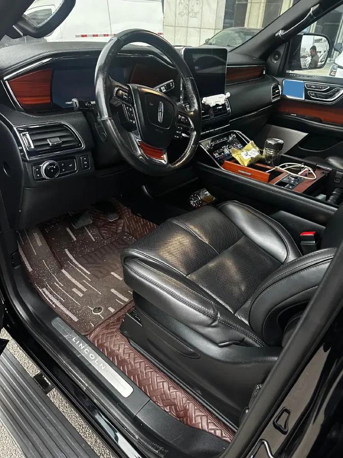 2018 Lincoln Navigator 3.5T 415HP V6 10AT,autocango,china used car exporter,china ev exporter,chinese used car exporter,chinese used ev exporter