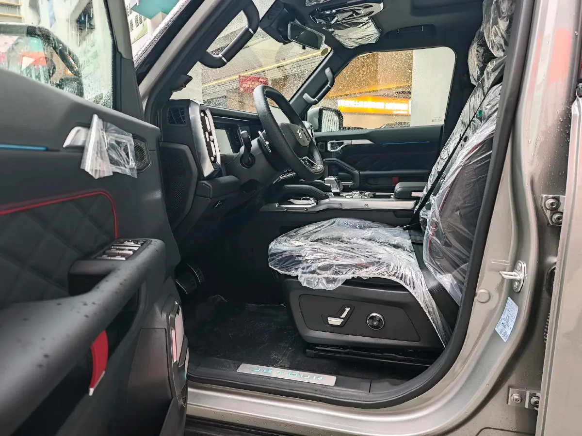 2026 Jetour Traveller 2.0T 254HP L4 7DCT,autocango,china used car exporter,china ev exporter,chinese used car exporter,chinese used ev exporter