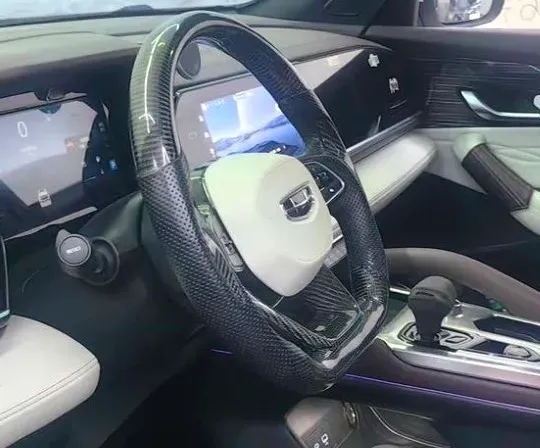 2021 Geely Monjaro 2.0T 218HP L4 7DCT,autocango,china used car exporter,china ev exporter,chinese used car exporter,chinese used ev exporter