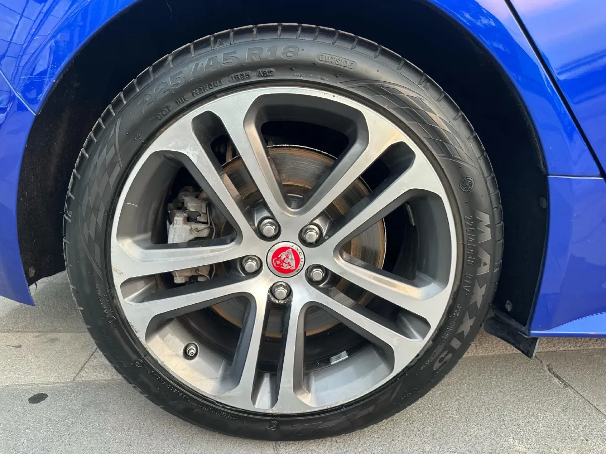 2020 Jaguar XEL 2.0T 200HP L4 8AT,autocango,china used car exporter,china ev exporter,chinese used car exporter,chinese used ev exporter