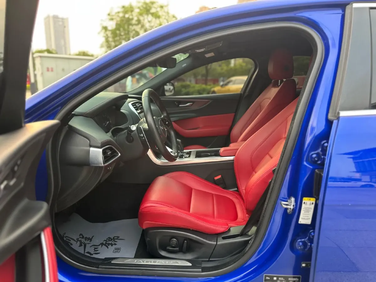 2020 Jaguar XEL 2.0T 200HP L4 8AT,autocango,china used car exporter,china ev exporter,chinese used car exporter,chinese used ev exporter