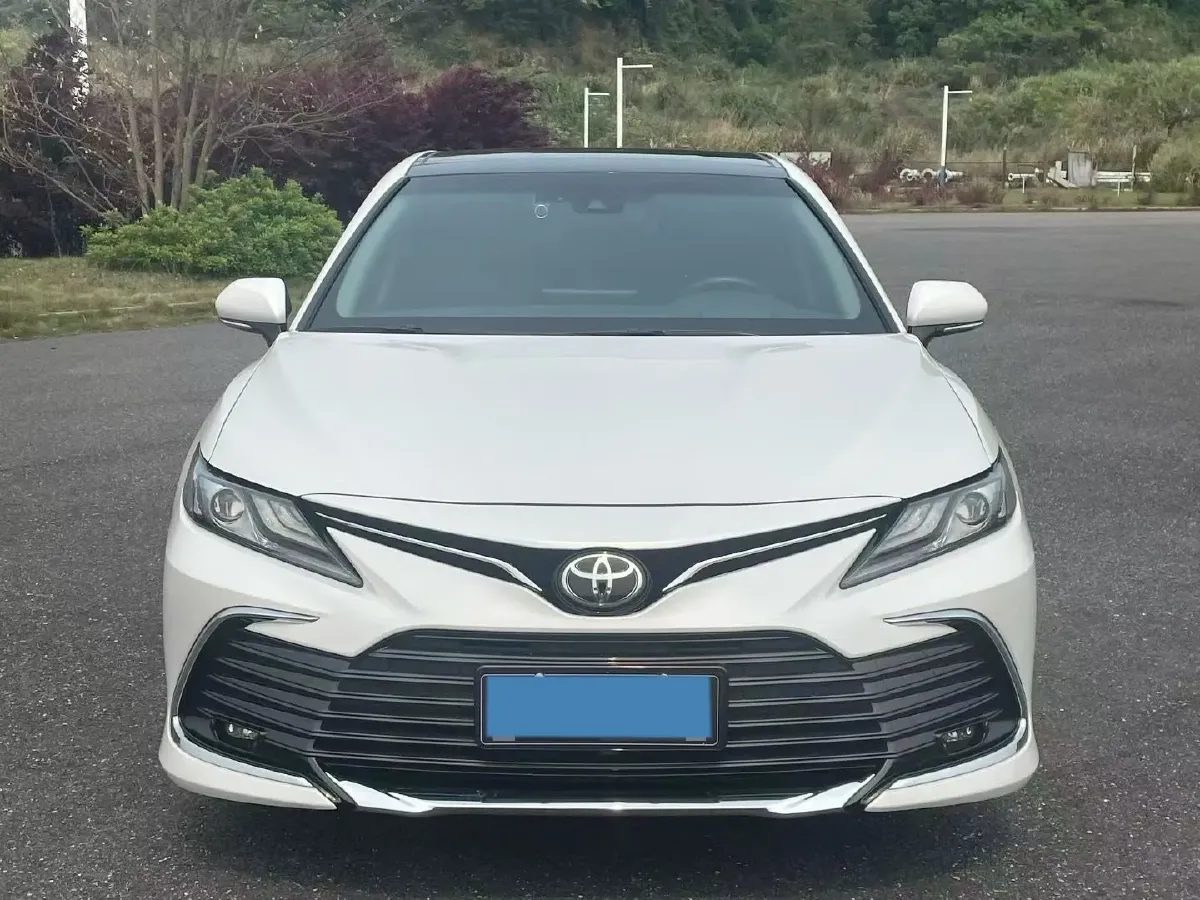 2021 Toyota Camry 2.5L 209HP L4 8AT,autocango,china used car exporter,china ev exporter,chinese used car exporter,chinese used ev exporter